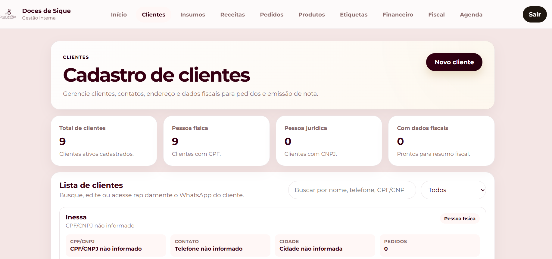 Tela desktop do módulo de clientes
